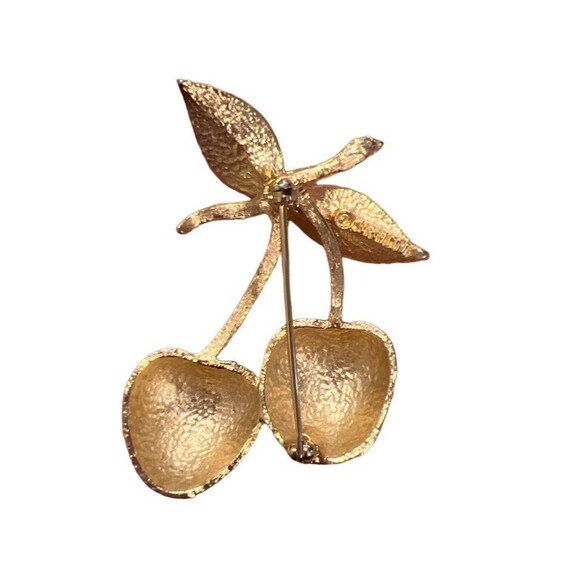 Vintage Signed Sarah Cov Coventry Cherries Gold Tone Brooch Pin - Picture 2 of 3